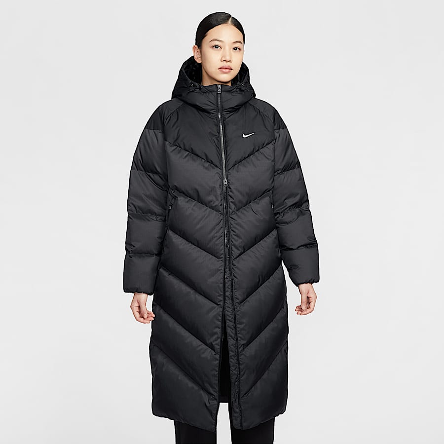 Nikeおすすめのウィメンズ フード付きジャケット.オンラインストア